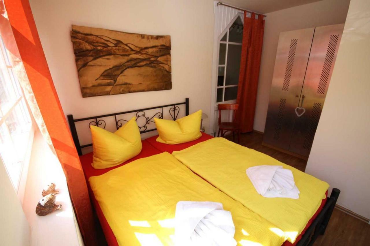 Strandvilla Rheingold - Ferienwohnung Miro Герен Екстер'єр фото